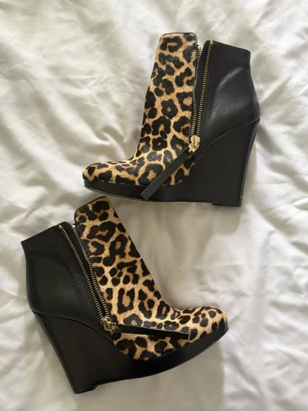 Michael Kors Clara Natural Printed Haircalf Bootie Size 7 Animal Print
